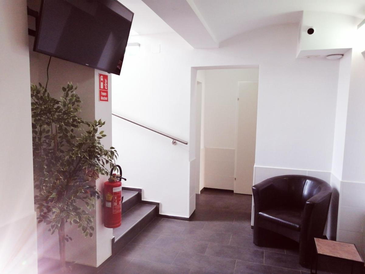 Motel Graz Ost Exterior photo
